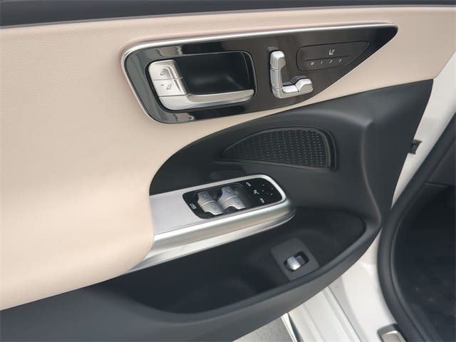 Thumbnail: 2025 Mercedes-Benz E-Class - 26