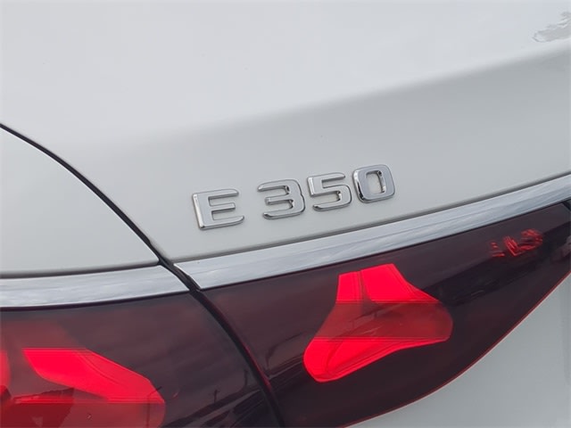 Thumbnail: 2025 Mercedes-Benz E-Class - 25