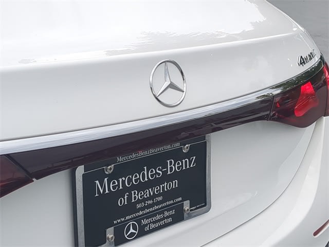 Thumbnail: 2025 Mercedes-Benz E-Class - 7