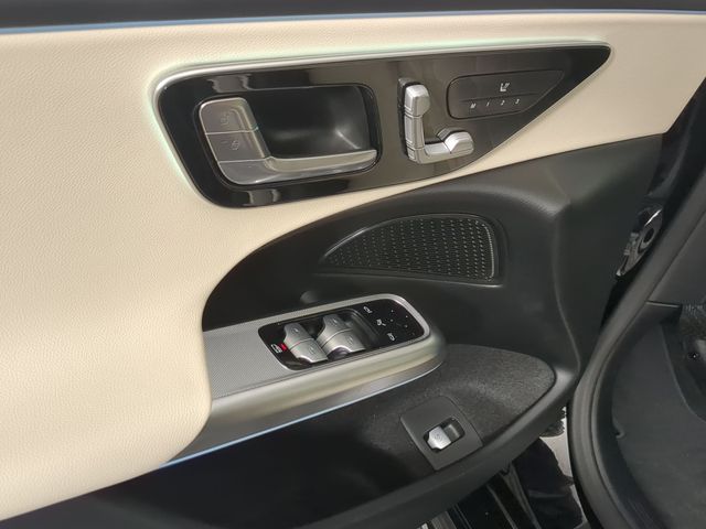 Thumbnail: 2026 Mercedes-Benz E-Class - 24