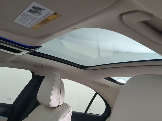 Thumbnail: 2026 Mercedes-Benz E-Class - 25