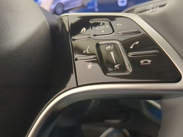 Thumbnail: 2026 Mercedes-Benz E-Class - 30