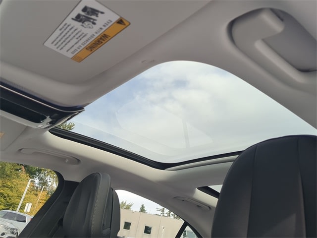 Thumbnail: 2024 Mercedes-Benz E-Class - 26