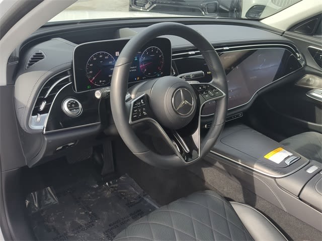 Thumbnail: 2024 Mercedes-Benz E-Class - 2