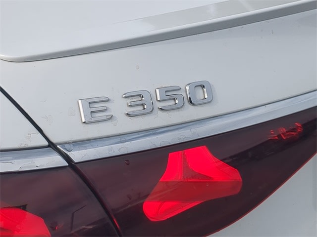 Thumbnail: 2024 Mercedes-Benz E-Class - 24