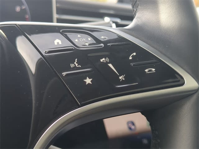 Thumbnail: 2024 Mercedes-Benz E-Class - 16