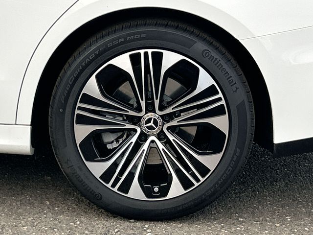 Thumbnail: 2026 Mercedes-Benz E-Class - 8