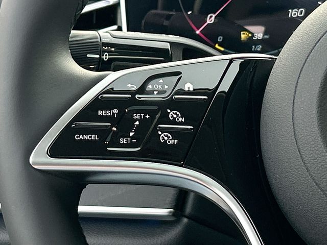 Thumbnail: 2026 Mercedes-Benz E-Class - 32