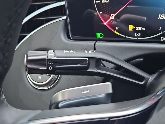 Thumbnail: 2026 Mercedes-Benz E-Class - 32