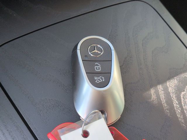 Thumbnail: 2026 Mercedes-Benz E-Class - 30