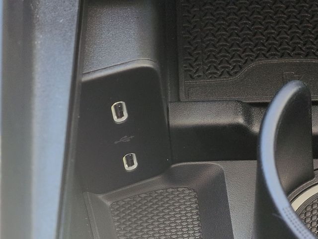 Thumbnail: 2026 Mercedes-Benz E-Class - 29