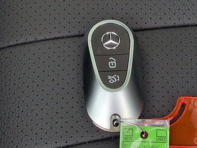 Thumbnail: 2026 Mercedes-Benz E-Class - 19