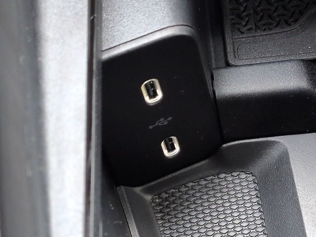 Thumbnail: 2026 Mercedes-Benz E-Class - 37