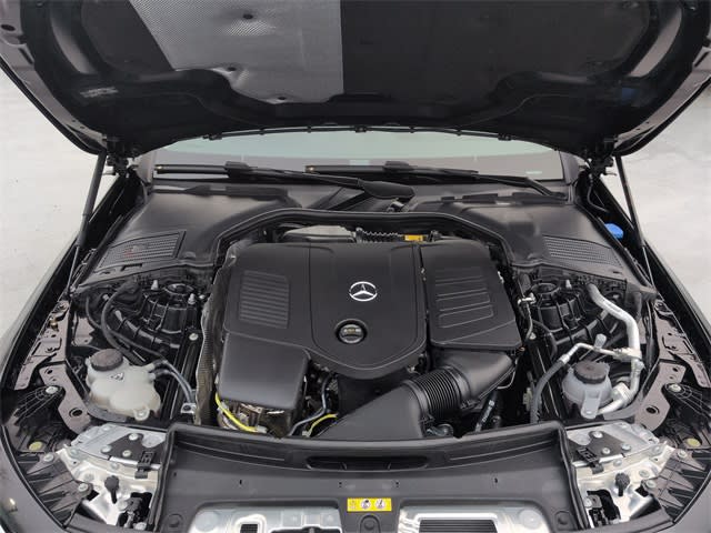 Thumbnail: 2026 Mercedes-Benz CLE - 8