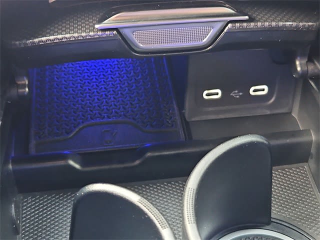 Thumbnail: 2026 Mercedes-Benz CLE - 38