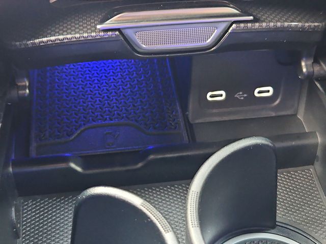 Thumbnail: 2026 Mercedes-Benz CLE - 38