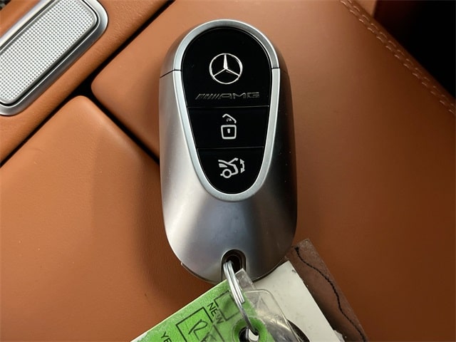 Thumbnail: 2024 Mercedes-Benz SL-Class - 16