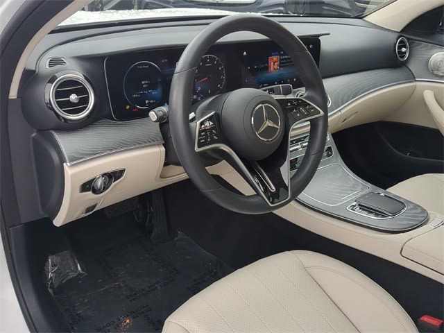 Thumbnail: 2023 Mercedes-Benz E-Class - 2