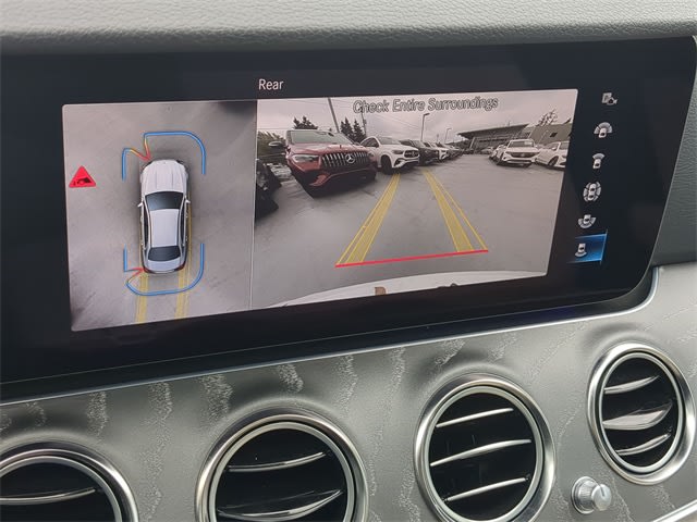 Thumbnail: 2023 Mercedes-Benz E-Class - 31