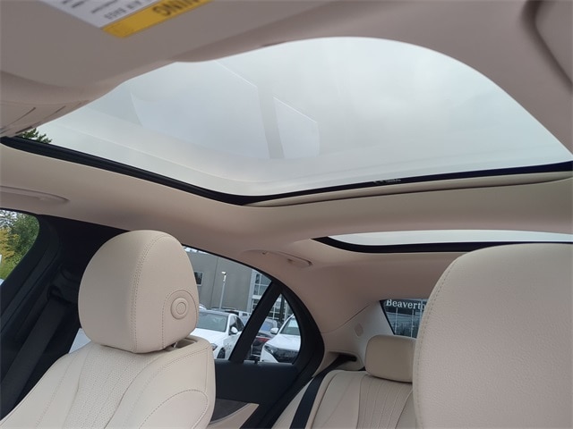 Thumbnail: 2023 Mercedes-Benz E-Class - 24