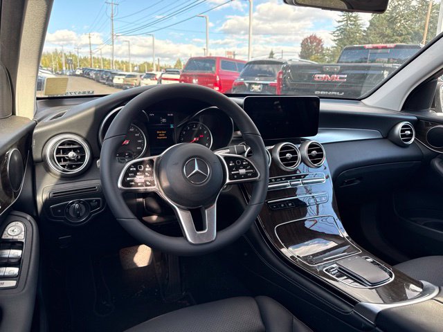 Thumbnail: 2020 Mercedes-Benz GLC - 2