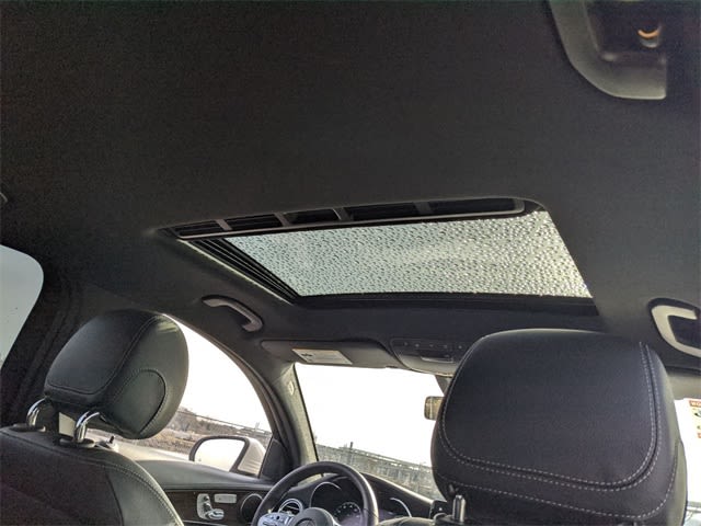 Thumbnail: 2022 Mercedes-Benz GLC - 37