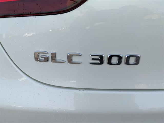 Thumbnail: 2022 Mercedes-Benz GLC - 7