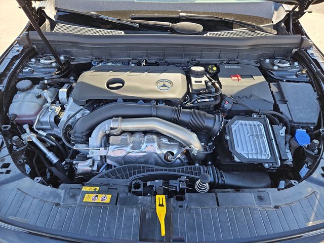 Thumbnail: 2025 Mercedes-Benz GLB - 9