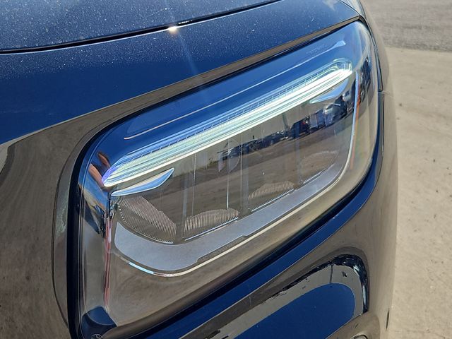 Thumbnail: 2025 Mercedes-Benz GLB - 25