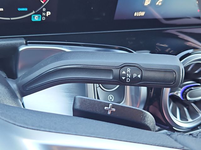 Thumbnail: 2025 Mercedes-Benz GLB - 36