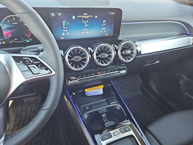 Thumbnail: 2025 Mercedes-Benz GLB - 15