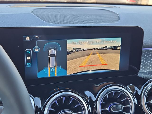 Thumbnail: 2025 Mercedes-Benz GLB - 16