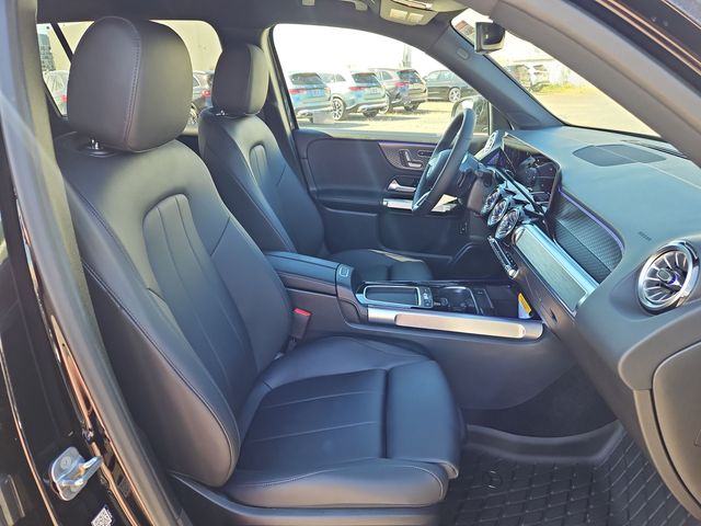 Thumbnail: 2025 Mercedes-Benz GLB - 12