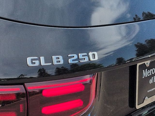 Thumbnail: 2026 Mercedes-Benz GLB - 25