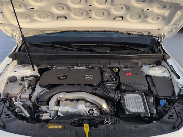 Thumbnail: 2026 Mercedes-Benz GLB - 9