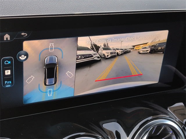 Thumbnail: 2026 Mercedes-Benz GLB - 33