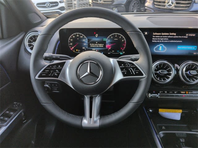 Thumbnail: 2026 Mercedes-Benz GLB - 14