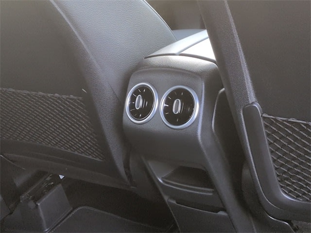 Thumbnail: 2026 Mercedes-Benz GLB - 29