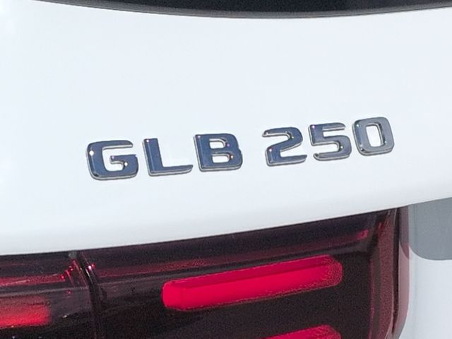 Thumbnail: 2026 Mercedes-Benz GLB - 24