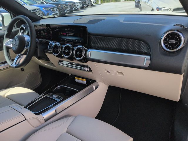 Thumbnail: 2026 Mercedes-Benz GLB - 14