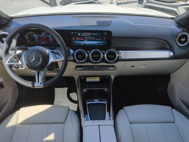 Thumbnail: 2026 Mercedes-Benz GLB - 10