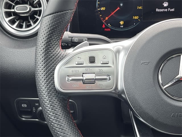 Thumbnail: 2023 Mercedes-Benz GLB - 37