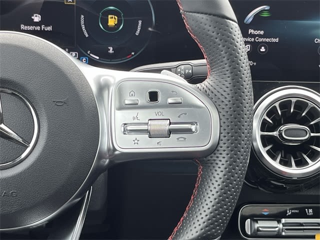 Thumbnail: 2023 Mercedes-Benz GLB - 17