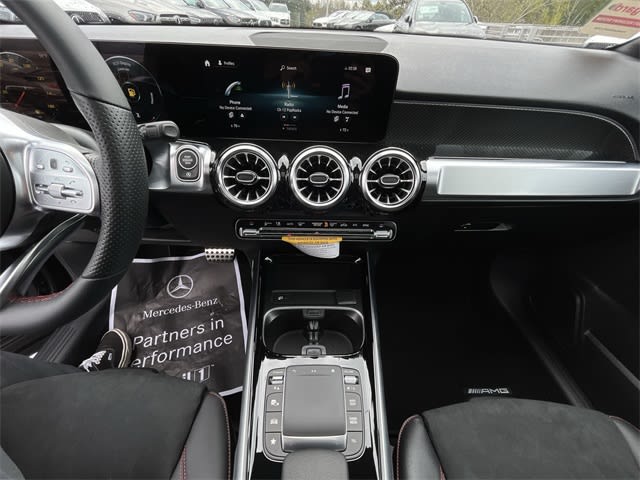 Thumbnail: 2023 Mercedes-Benz GLB - 15