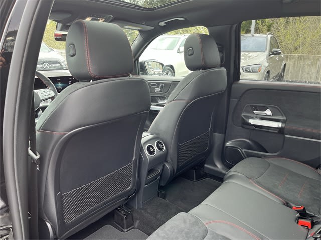 Thumbnail: 2023 Mercedes-Benz GLB - 13