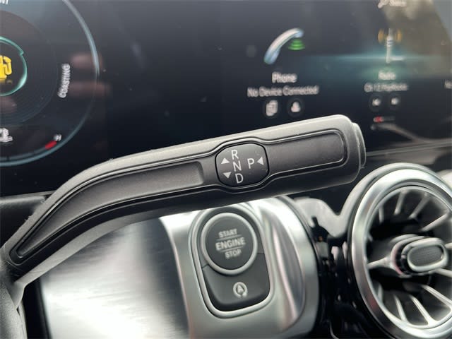 Thumbnail: 2023 Mercedes-Benz GLB - 40