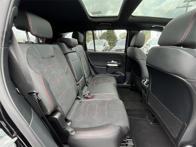 Thumbnail: 2023 Mercedes-Benz GLB - 36