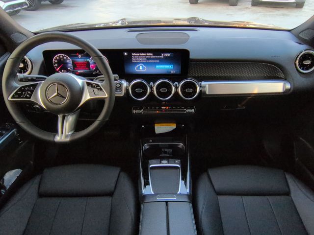 Thumbnail: 2026 Mercedes-Benz GLB - 10