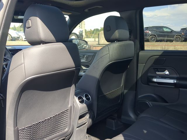 Thumbnail: 2026 Mercedes-Benz GLB - 12