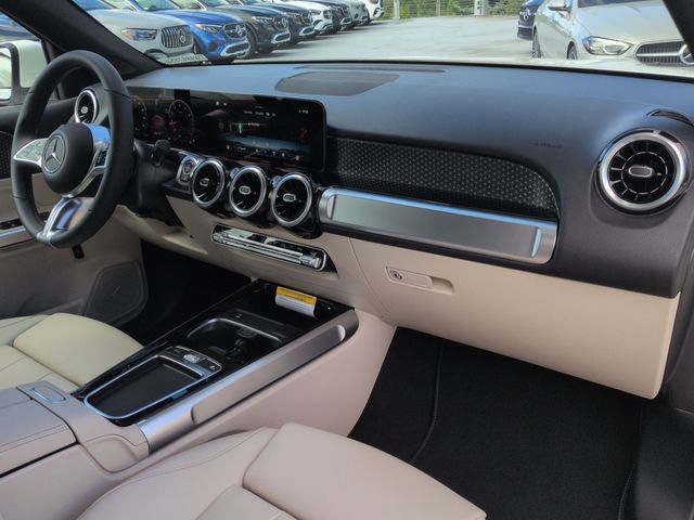 Thumbnail: 2026 Mercedes-Benz GLB - 14